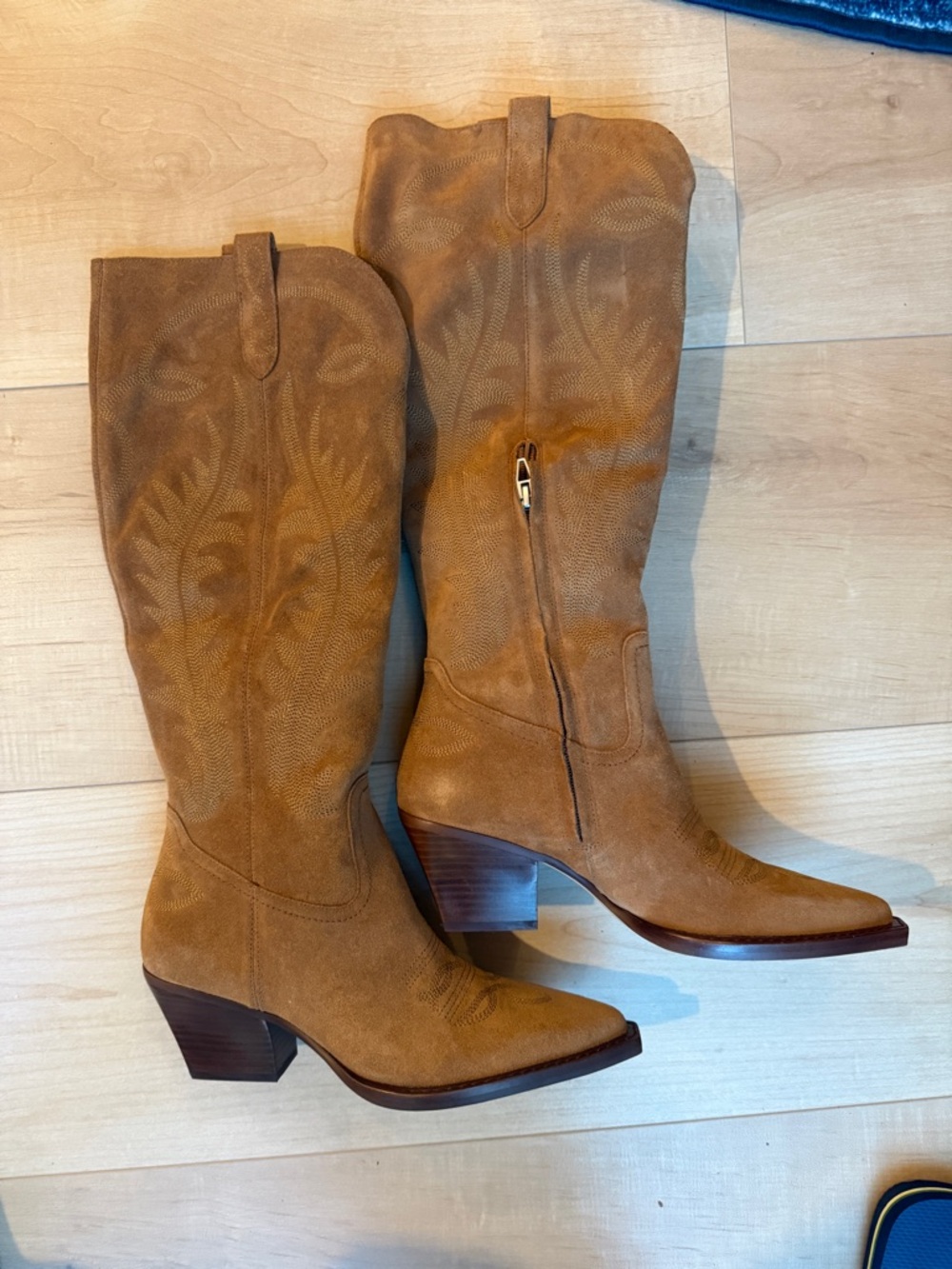 Dolce Vida Ryatt Tall Suede Western cowgirl Boots. Brand New, Never worn. - Picture 3 of 7